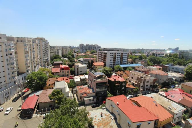 Unirii-Bld. Unirii-Piata Alba Iulia-Duplex-110 mp+terasa