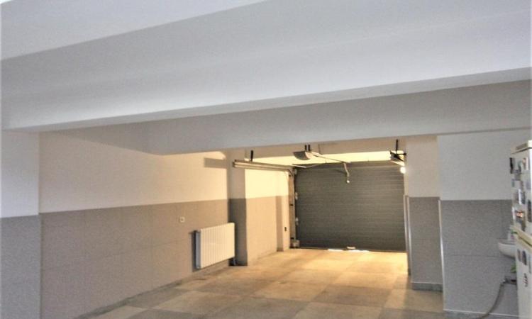 Vila Dorobanti 7 Camere - Garaj - 2000