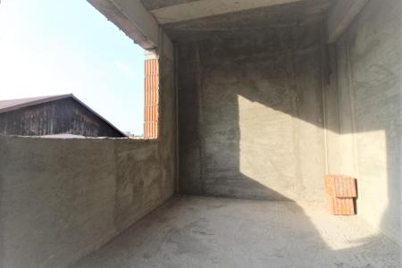 3 camere-decomandat-100 mp-2 bai-5 balcoane-centrala proprie-Domenii