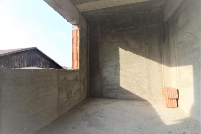 3 camere-decomandat-100 mp-2 bai-5 balcoane-centrala proprie-Domenii