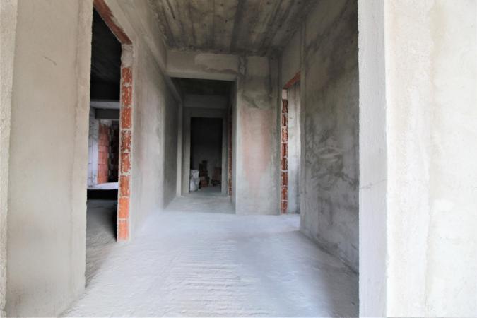 3 camere-decomandat-100 mp-2 bai-5 balcoane-centrala proprie-Domenii