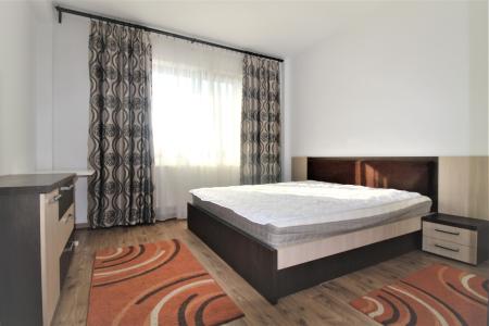 3 camere-decomandat- 72 mp-centrala proprie-1 Mai