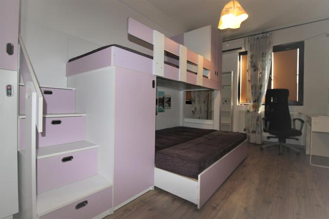 3 camere-decomandat- 72 mp-centrala proprie-1 Mai