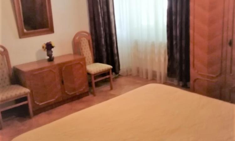 2 camere in vila interbelica-66 mp-centrala proprie-Domenii