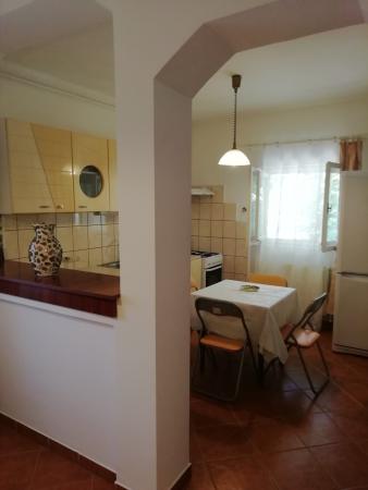 2 camere in vila interbelica-66 mp-centrala proprie-Domenii