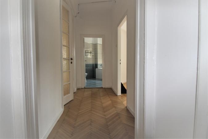 4 camere-100 mp- 2 balcoane-centrala proprie-Domenii