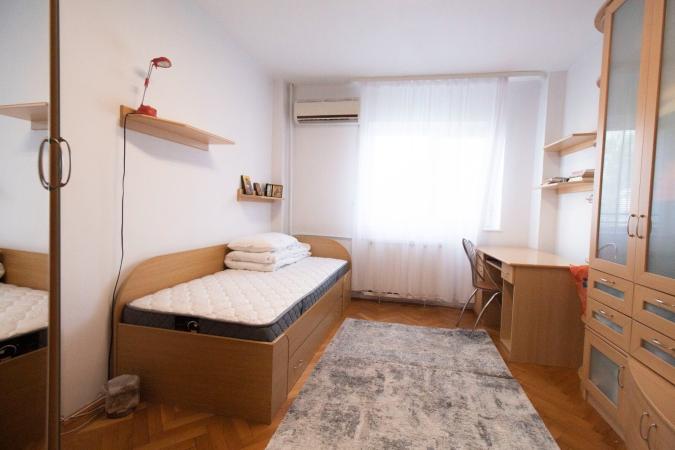 3 Camere - Aviatiei - Caramfil
