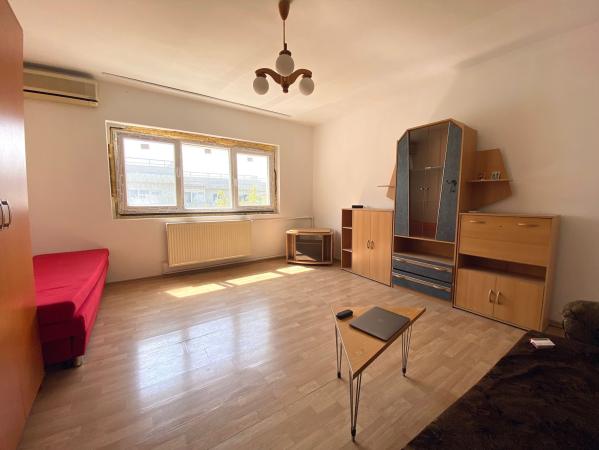 3 Camere - Aviatiei - Promenada