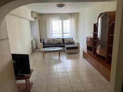 Unirii-Nerva Traian-2 camere-stradal-vedere bulevard