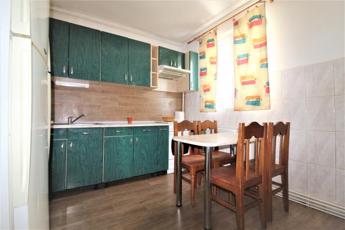 3 camere -decomandat-70 mp-centrala proprie- Calea Dorobanti