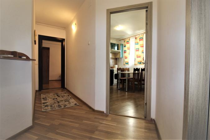 3 camere -decomandat-70 mp-centrala proprie- Calea Dorobanti