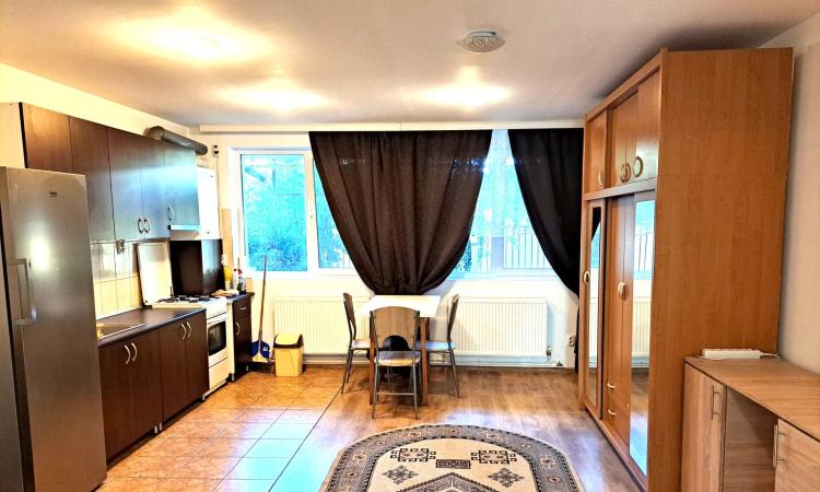 Bucurestii Noi - Strada Darza, apartament 2 camere in vila, semidecomandat,