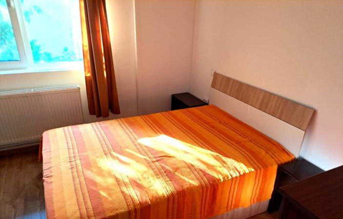 Bucurestii Noi - Strada Darza, apartament 2 camere in vila, semidecomandat,
