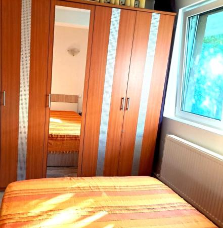 Bucurestii Noi - Strada Darza, apartament 2 camere in vila, semidecomandat,