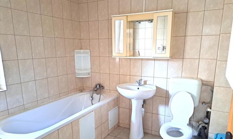 Bucurestii Noi - Strada Darza, apartament 2 camere in vila, semidecomandat,