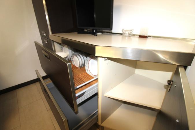 3 camere-decomandat-100 mp-2 bai-centrala-2 locuri parcare-Primaverii