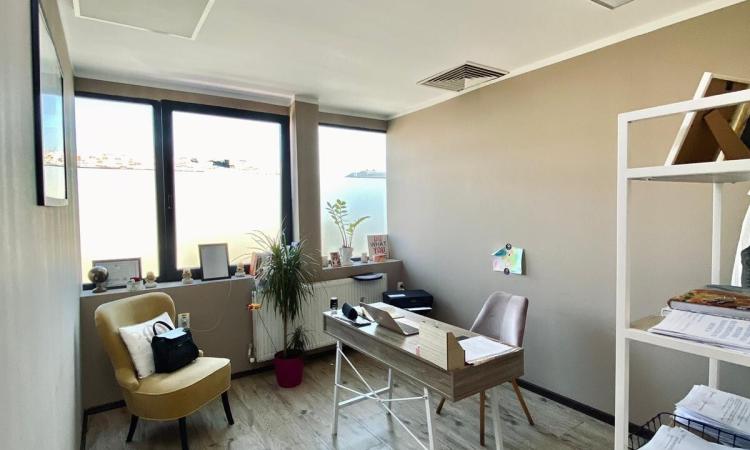Spatiu Comercial - Birouri - Jiului