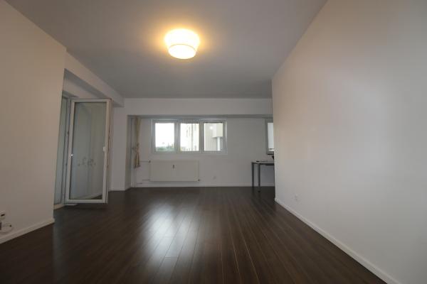 3 camere-decomandat-75 mp-renovat-Victoriei