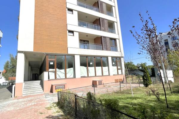 Baneasa - Sisesti Stradal, spatiu comercial, suprafata utila 308 mp