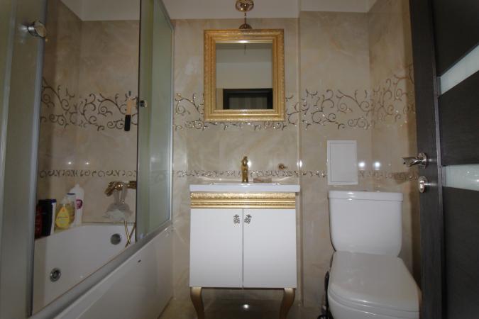 3 rooms-semi-detached-Stefan cel Mare