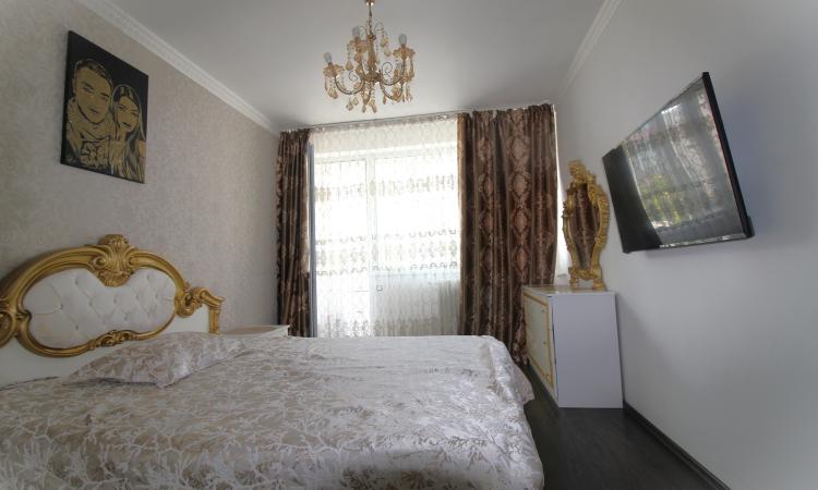 3 rooms-semi-detached-Stefan cel Mare