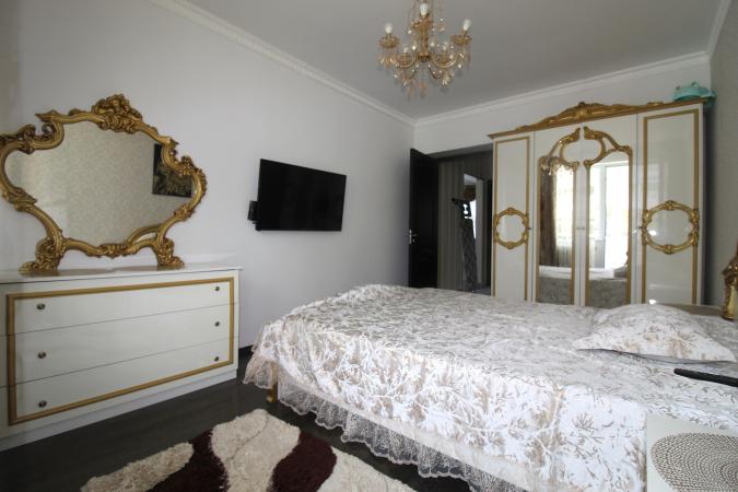 3 rooms-semi-detached-Stefan cel Mare