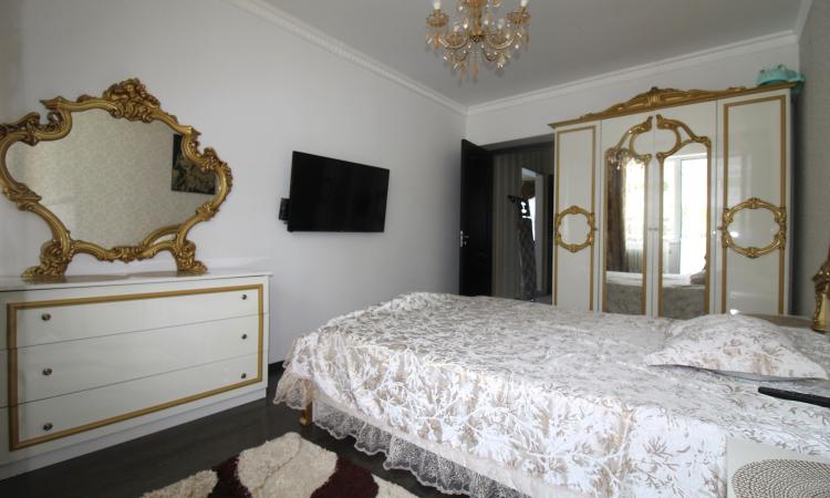 3 rooms-semi-detached-Stefan cel Mare