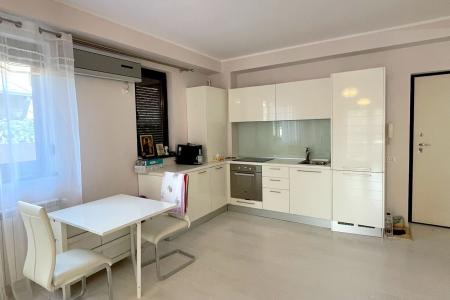 Ion Mihalache - Carol Knappe, apartament 2 camere in bloc, parter-inalt