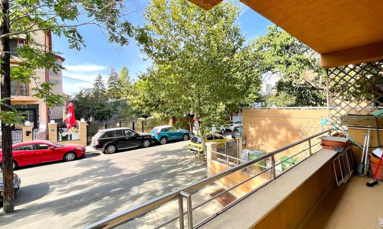 Ion Mihalache - Carol Knappe, apartament 2 camere in bloc, parter-inalt