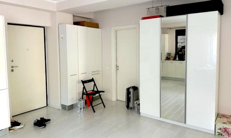 Ion Mihalache - Carol Knappe, apartament 2 camere in bloc, parter-inalt