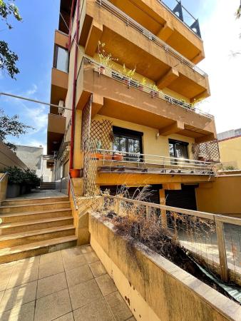 Ion Mihalache  - Carol Knappe, apartament 2 camere in bloc, parter-inalt