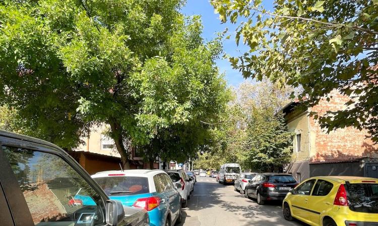 Ion Mihalache - Carol Knappe, apartament 2 camere in bloc, parter-inalt