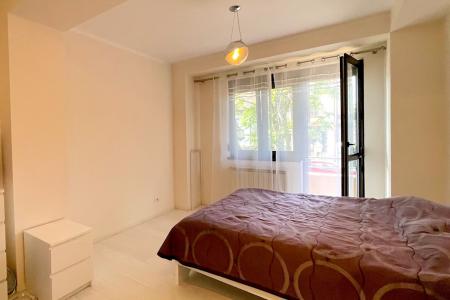 Ion Mihalache - Carol Knappe, apartament 2 camere in bloc, parter-inalt
