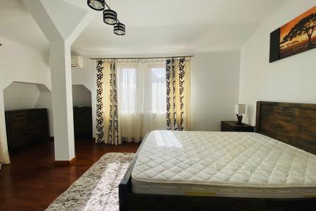 2 Camere - Mansarda - Primaverii - Lux