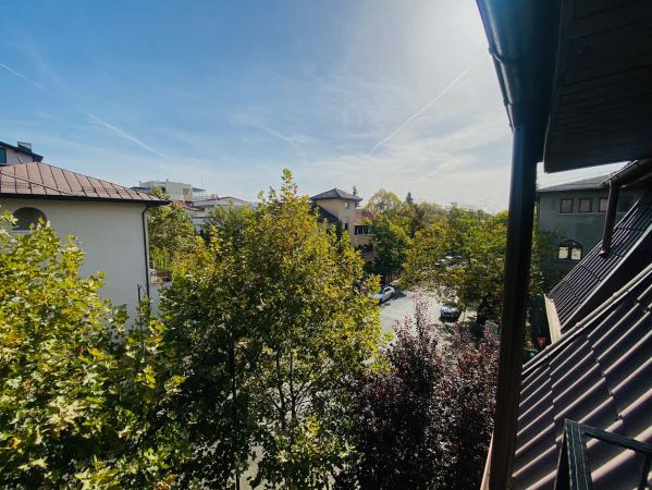 2 Camere - Mansarda - Primaverii - Lux