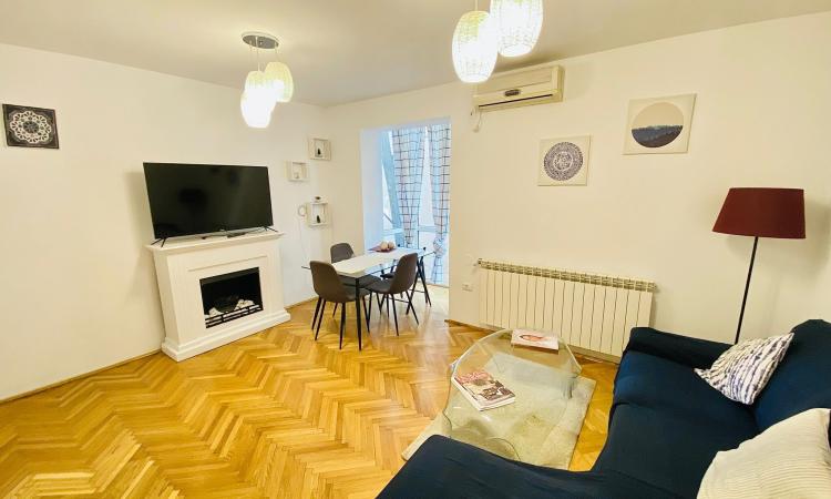 2 Camere - Primaverii - Aviatorilor - Jean Monnet