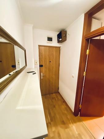 3 Camere - Aviatiei - Metrou