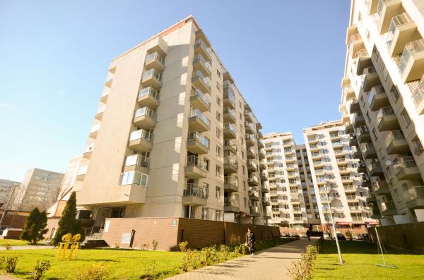 Rose Garden - 2 cam - SUT 48MP - mobilat/utilat - parcare- boxa
