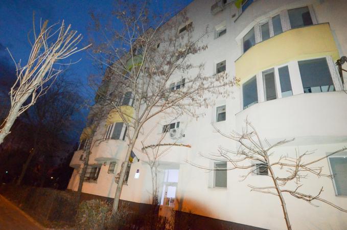 Aviatiei - Alexandru Serbanescu - Garsoniera - renovata- mobilata