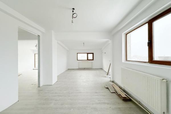 Apartament 4 camere-Pacii-2 terase spatioase