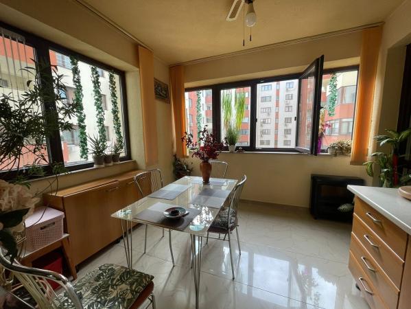 3 Camere - Aviatiei - Metropolitan Residence