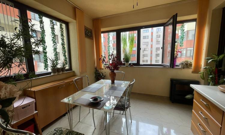 3 Camere - Aviatiei - Metropolitan Residence