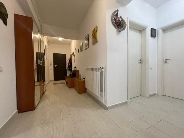 3 Camere - Aviatiei - Metropolitan Residence