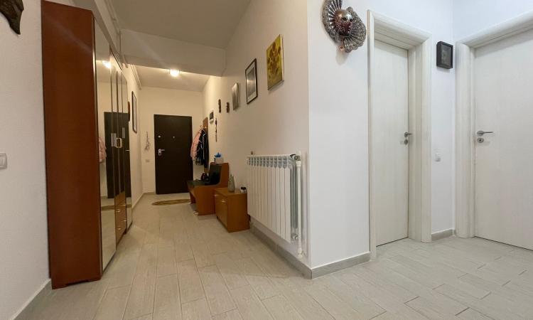 3 Camere - Aviatiei - Metropolitan Residence