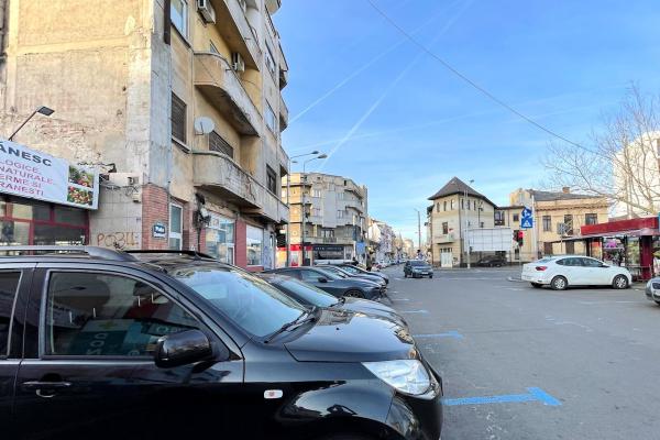 Piata Galati - Strada Vasile Lascar, spatiu comercial