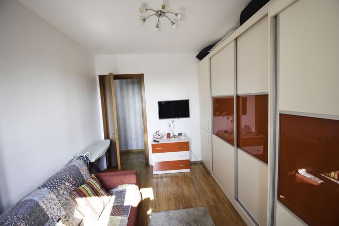 Luxury apartment Sisesti Bucurestii Noi, 2 Cocosi in a residential complex
