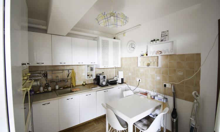 Luxury apartment Sisesti Bucurestii Noi, 2 Cocosi in a residential complex