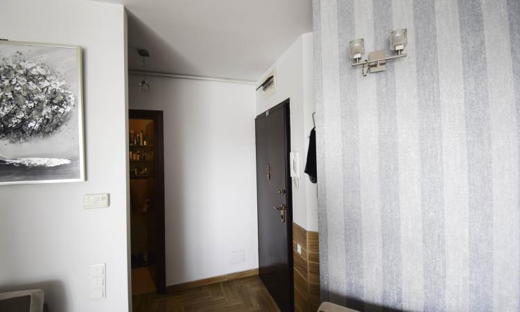 Luxury apartment Sisesti Bucurestii Noi, 2 Cocosi in a residential complex