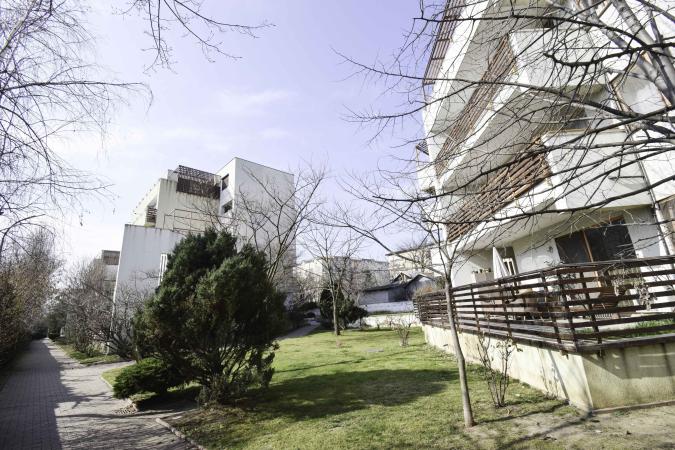 Luxury apartment Sisesti Bucurestii Noi, 2 Cocosi in a residential complex