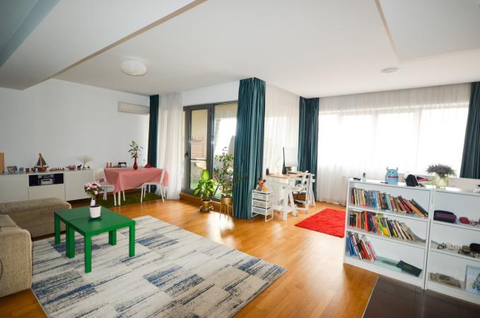 Unirii - September 13 - Uranus - 2-room apartment - 92 sqm - underground parking